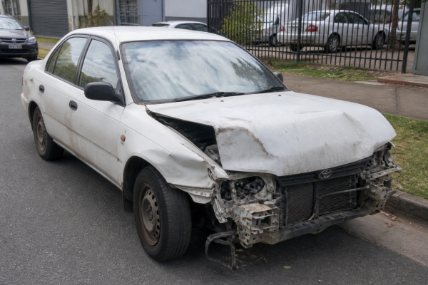 Old, broken, or unwanted — we buy them all Turn your damaged car into instant cash today